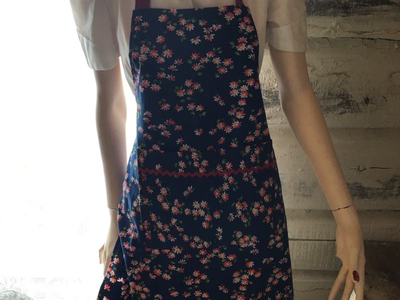 apron apron